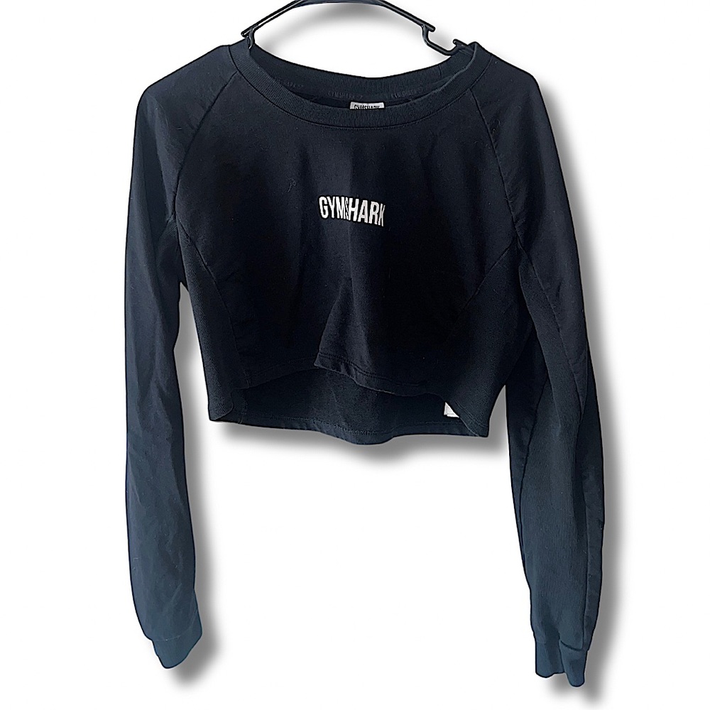 (M) - Gymshark Crop Sweatshirt
